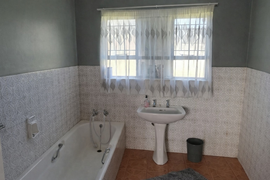 3 Bedroom Property for Sale in Meiringspark Ext 2 North West